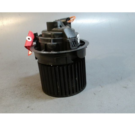 MOTEUR VENTILATEUR CHAUFFAGE
