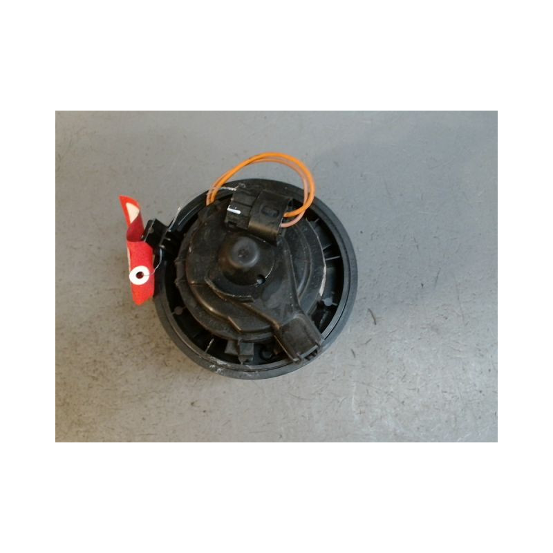 MOTEUR VENTILATEUR CHAUFFAGE RENAULT CLIO