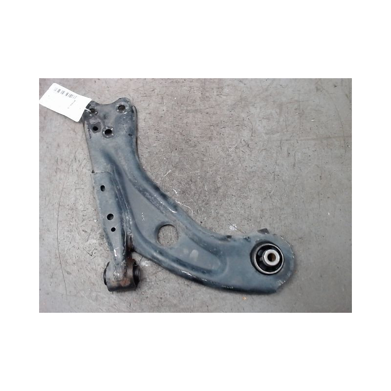 TRIANGLE INFERIEUR AVANT GAUCHE CITROEN C4