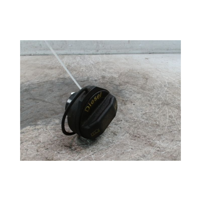 BOUCHON RESERVOIR A CARBURANT VOLKSWAGEN POLO 2009-