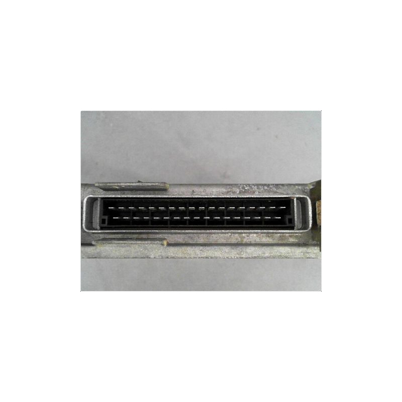CALCULATEUR MOTEUR RENAULT TWINGO 93-98