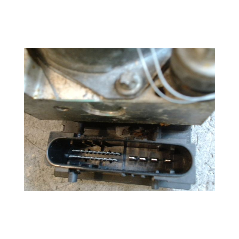 UNITE HYDRAULIQUE ABS DACIA LOGAN 1 PHASE 1 1.4I - 8V
