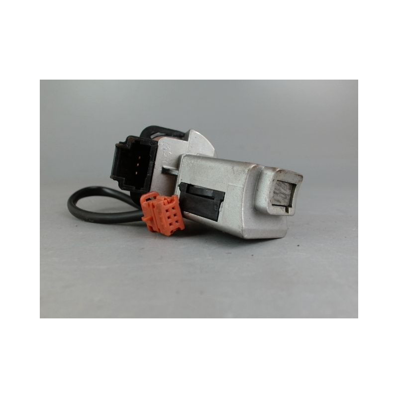 ANTIVOL DE DIRECTION PEUGEOT 308 1 PHASE 1 BREAK DIESEL