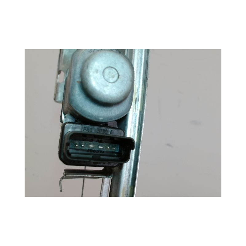MECANISME+MOTEUR LEVE-GLACE ARRIERE DROIT RENAULT MEGANE 2 PHASE 2 1.5 DCI - 8V