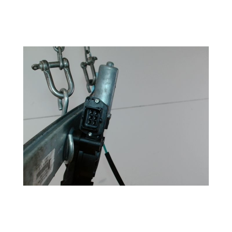 MECANISME+MOTEUR LEVE-GLACE AVANT DROIT OPEL CORSA D PHASE 2 ESS+G.P.L.