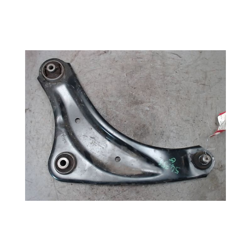 TRIANGLE INFERIEUR AVANT GAUCHE NISSAN JUKE