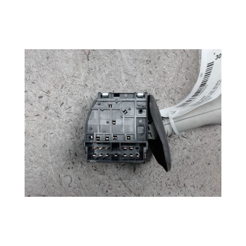 COMMANDE ESSUIE GLACE RENAULT TWINGO