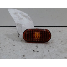 REPETITEUR AILE DROIT RENAULT MEGANE