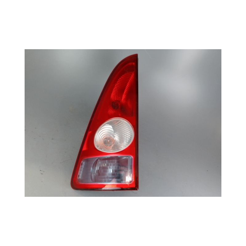 FEU ARRIERE GAUCHE  RENAULT ESPACE