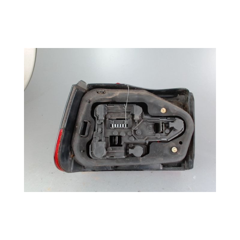 FEU ARRIERE DROIT SEAT IBIZA 2 PHASE 2 ESSENCE