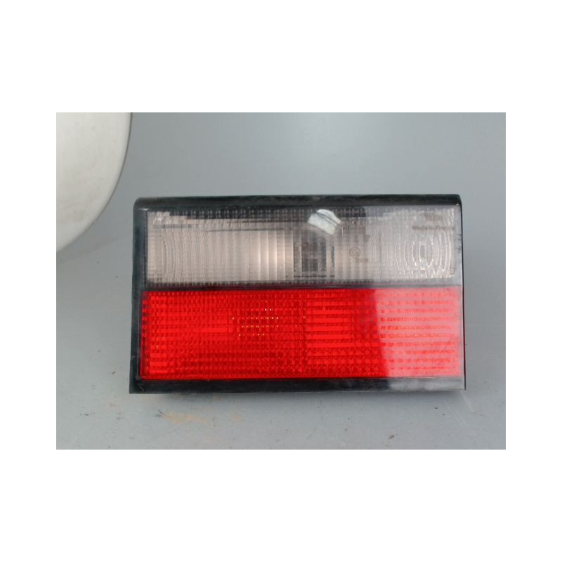 FEU ARRIERE INTERIEUR DROIT CITROEN XANTIA PHASE 1 GASOIL