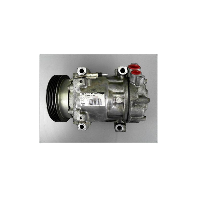 COMPRESSEUR AIR CONDITIONNE DACIA SANDERO 08-12