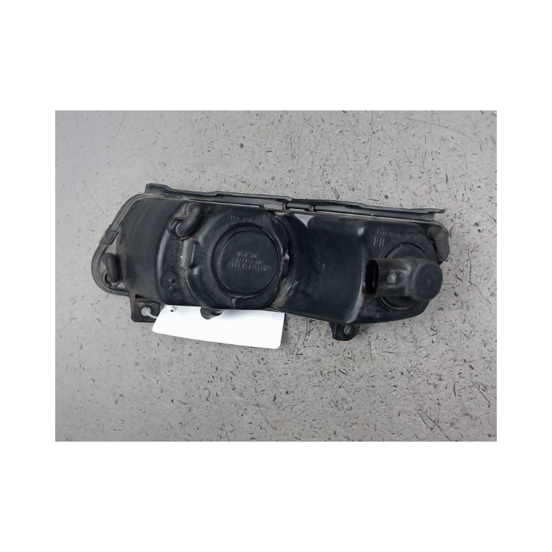PHARE ANTIBROUILLARD AVANT DROIT VOLKSWAGEN POLO
