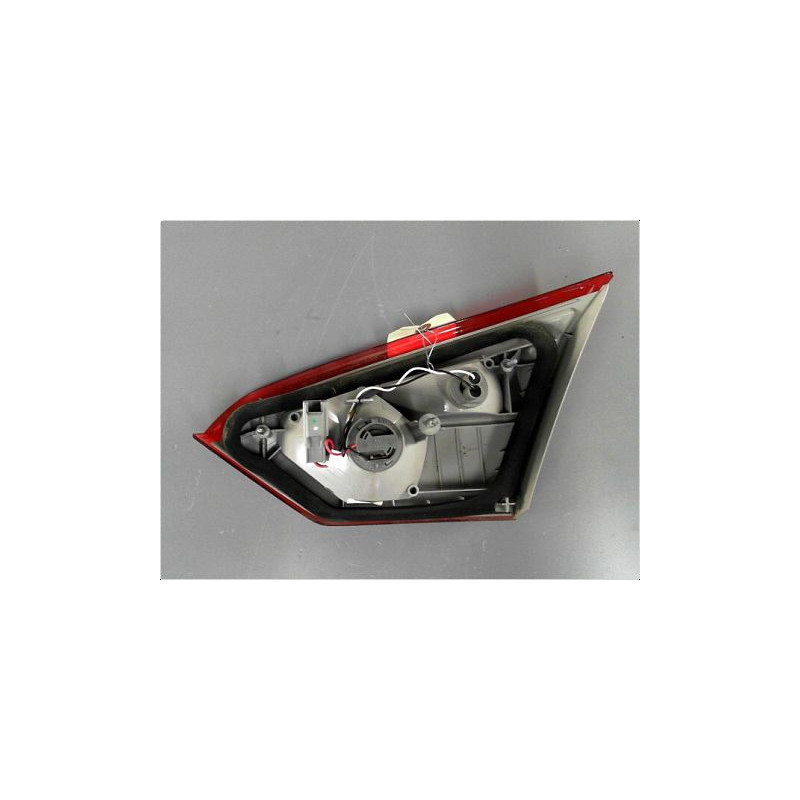 FEU ARRIERE INTERIEUR GAUCHE FORD FOCUS III 11-15