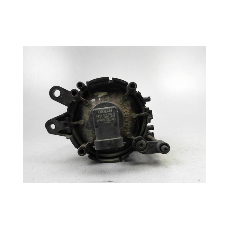 PHARE ANTIBROUILLARD AVANT DROIT AUDI A4 BERL. II Phase 1 (8E) 2001-2004