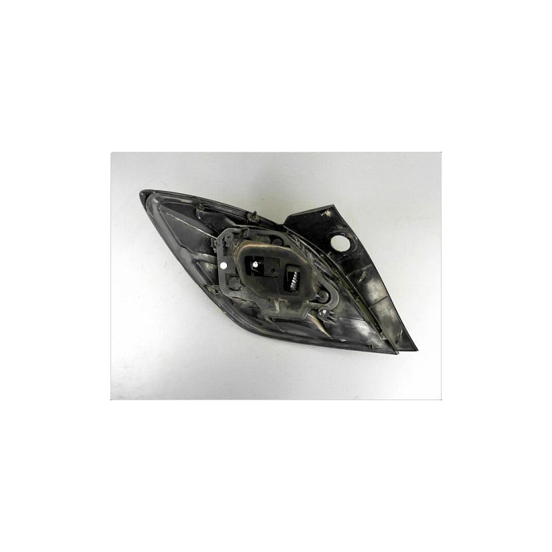 FEU ARRIERE DROIT OPEL ASTRA (H) GTC 07-11