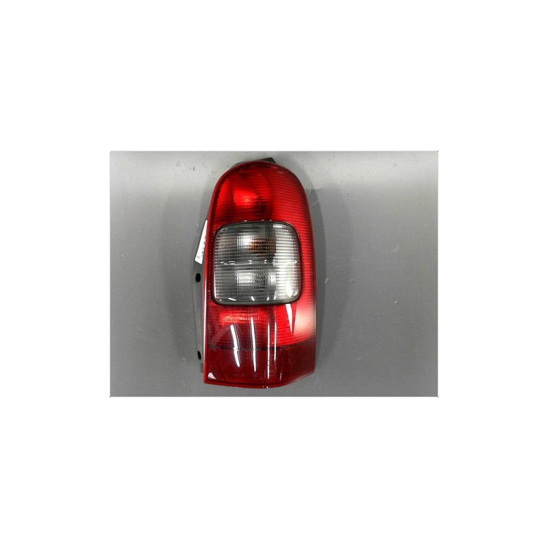 FEU ARRIERE DROIT CHEVROLET TRANS SPORT 97-07