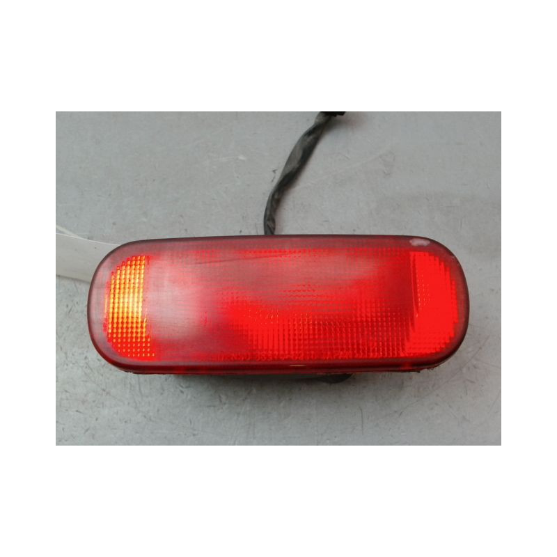FEU BROUILLARD CENTRAL ARRIERE SUZUKI SWIFT III 2005-2011
