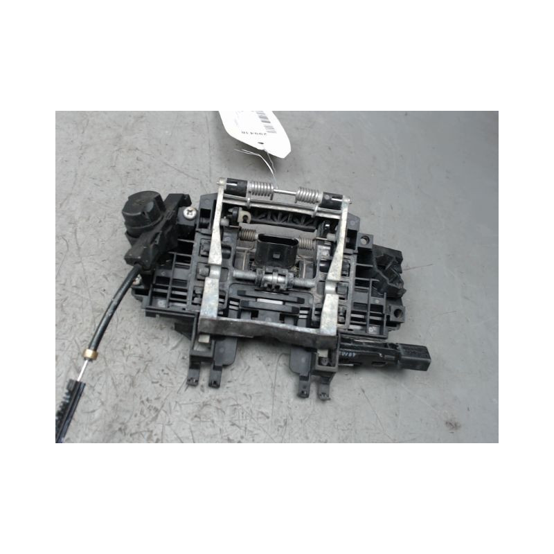 POIGNEE EXTERIEURE PORTE AVANT GAUCHE AUDI A8