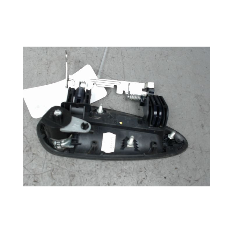 POIGNEE EXTERIEURE PORTE AVANT GAUCHE FIAT PUNTO