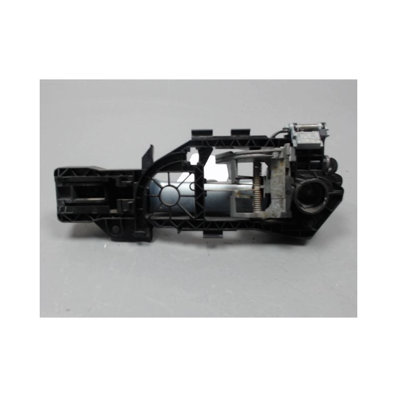 POIGNEE EXTERIEURE PORTE AVANT DROIT VOLKSWAGEN PASSAT SW 2005-