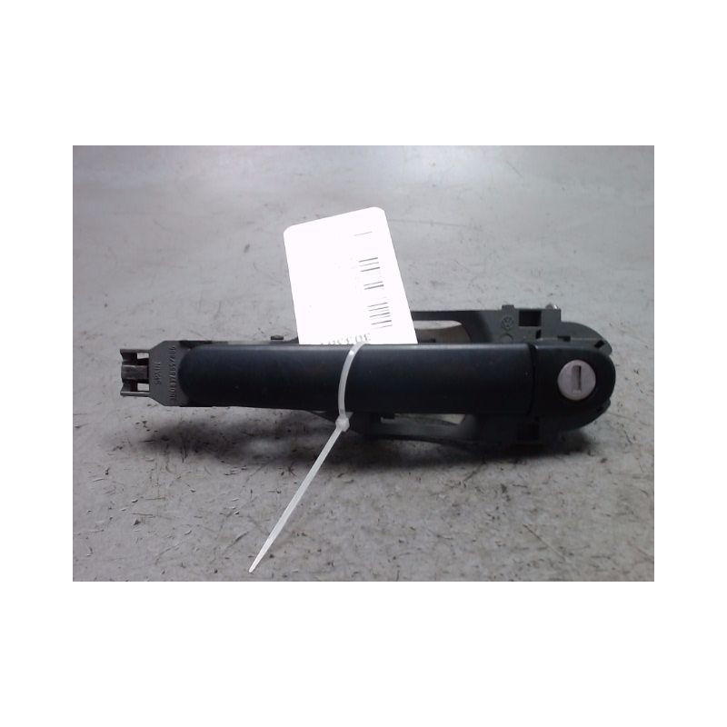 POIGNEE EXTERIEURE PORTE AVANT GAUCHE VOLKSWAGEN POLO 2005-
