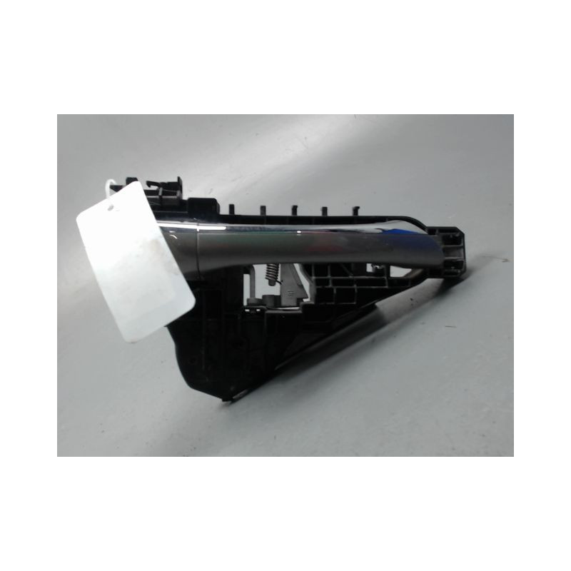 POIGNEE EXTERIEURE PORTE AVANT DROIT MERCEDES CLASSE B 05-08