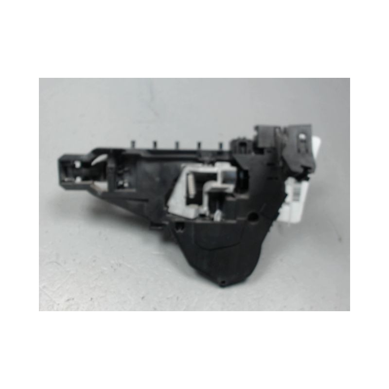 POIGNEE EXTERIEURE PORTE AVANT DROIT MERCEDES CLASSE B 05-08