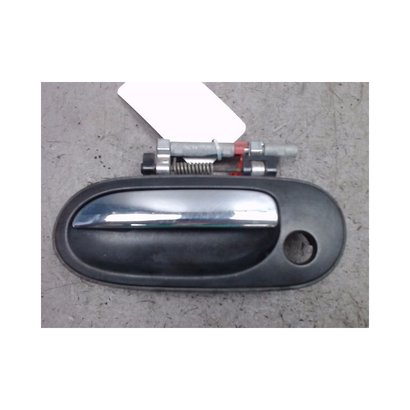 POIGNEE EXTERIEURE PORTE AVANT GAUCHE NISSAN ALMERA TINO