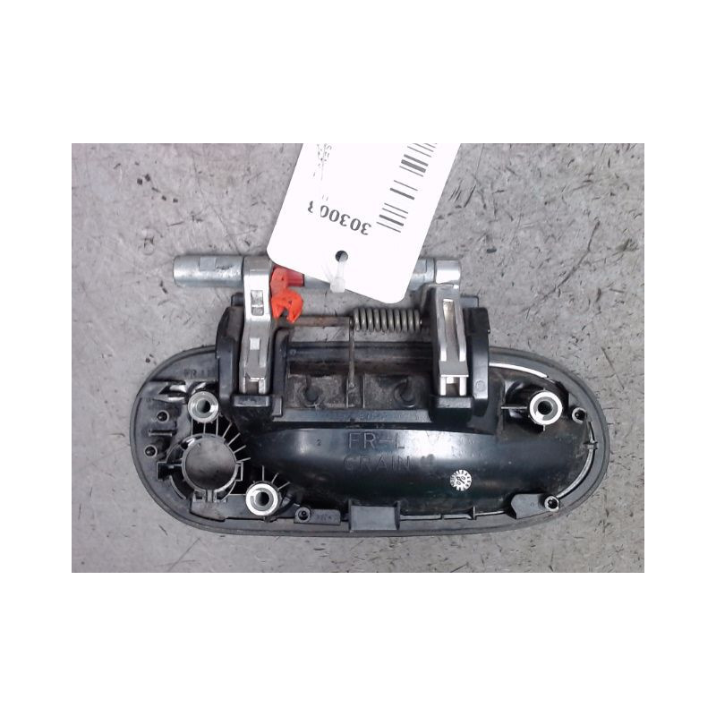 POIGNEE EXTERIEURE PORTE AVANT GAUCHE NISSAN ALMERA TINO