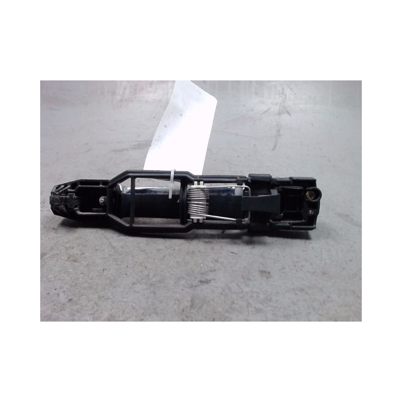 POIGNEE EXTERIEURE PORTE AVANT DROIT MERCEDES C180