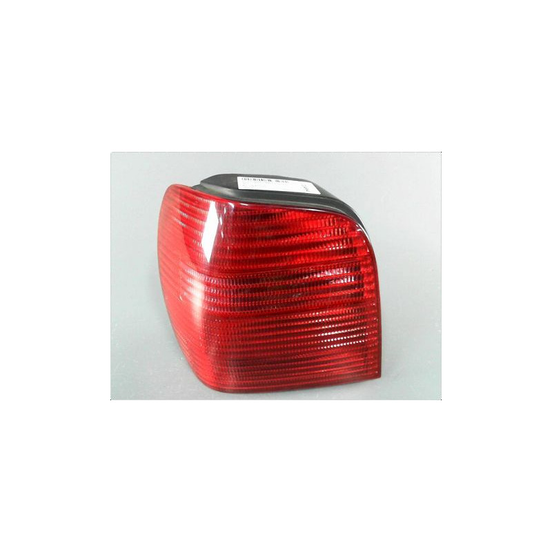 FEU ARRIERE GAUCHE  VOLKSWAGEN POLO III PH2 99-2001