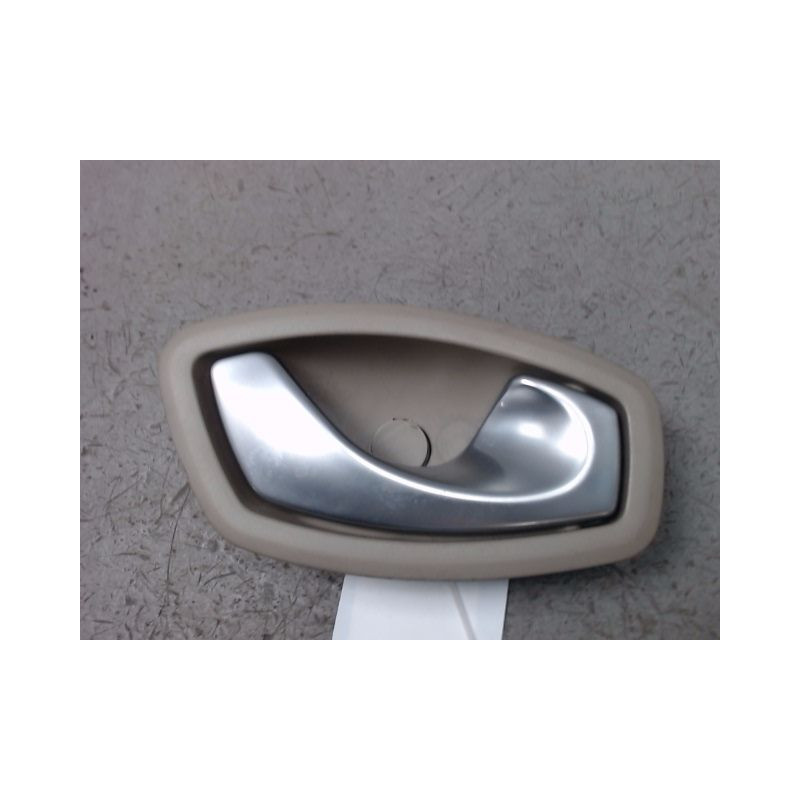 POIGNEE INTERIEURE PORTE AVANT DROIT RENAULT LAGUNA III 2007-