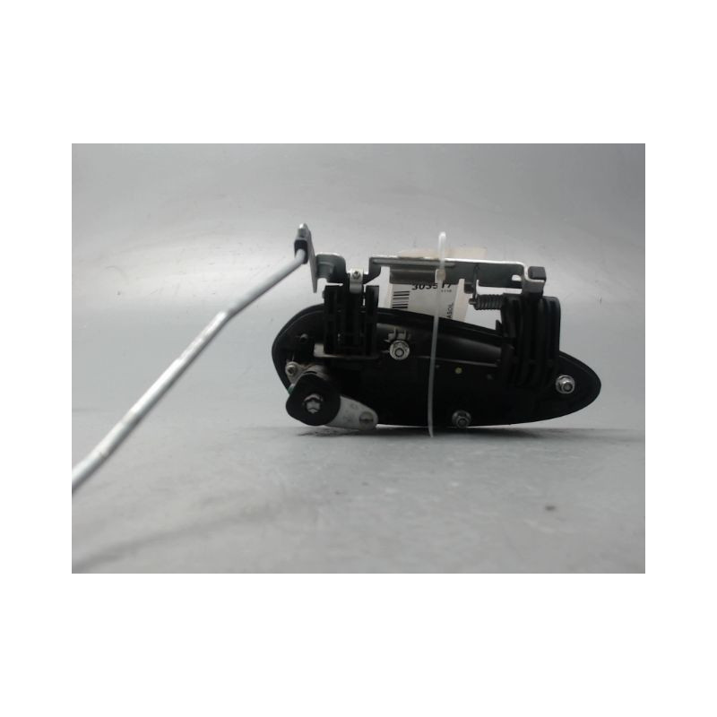 POIGNEE EXTERIEURE PORTE AVANT GAUCHE FIAT PUNTO