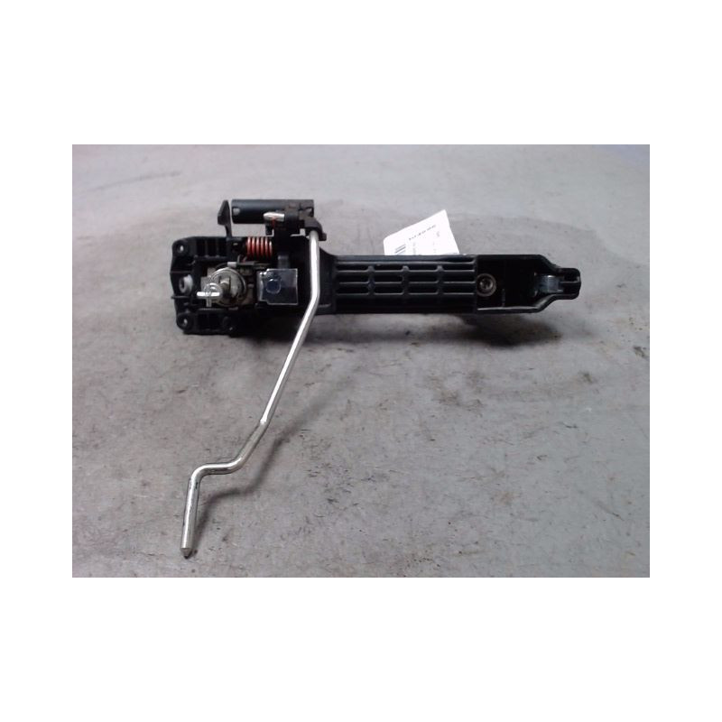 POIGNEE EXTERIEURE PORTE AVANT GAUCHE TOYOTA HILUX DOUBLE CABINE 2006-