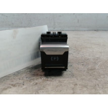 INTERIEUR COMMANDE FREIN A MAIN PEUGEOT 208