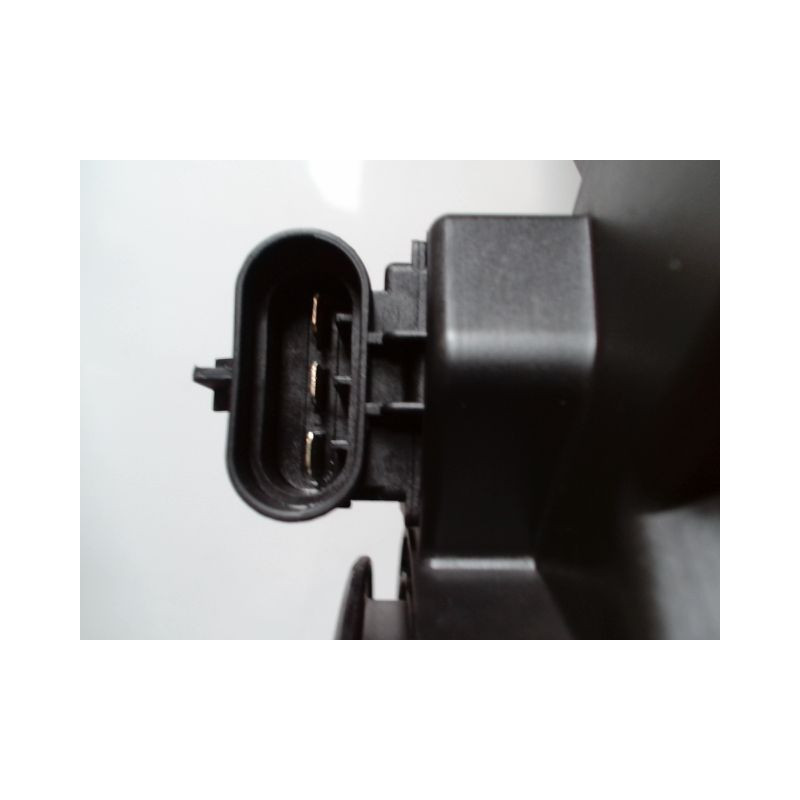 MOTEUR VENTILATEUR RADIATEUR OPEL ASTRA GTC 3P