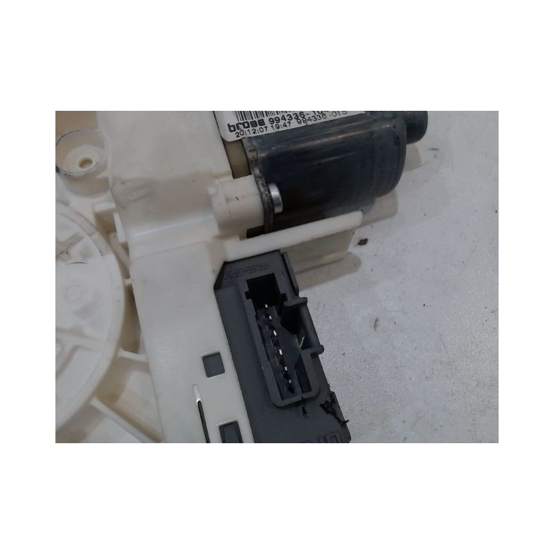 MECANISME+MOTEUR LEVE-GLACE ARRIERE DROIT PEUGEOT 407