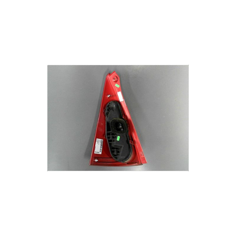 FEU ARRIERE DROIT PEUGEOT 107 3P
