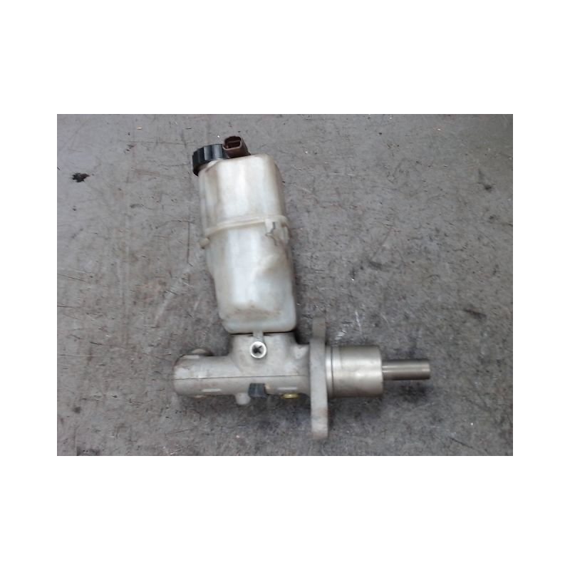 MAITRE CYLINDRE PEUGEOT 407 COUPE 2.7 HDI - 24V V6 BI-