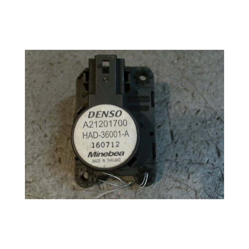 MODULE DE CHAUFFAGE RENAULT CAPTUR
