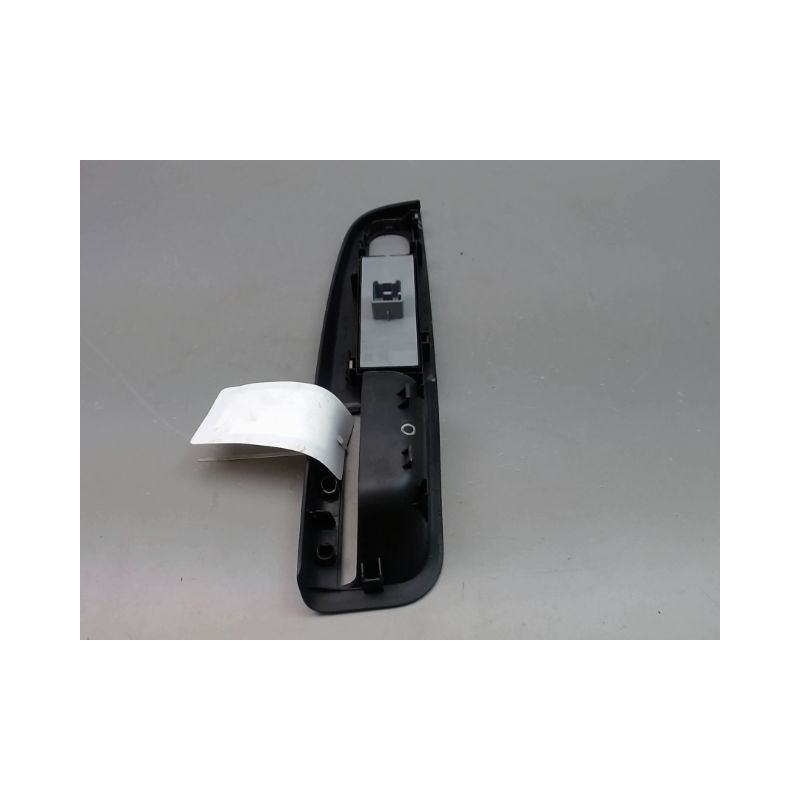 COMMANDE LEVE-GLACE PORTE AVG VOLKSWAGEN JETTA BERL. III 2005-2010