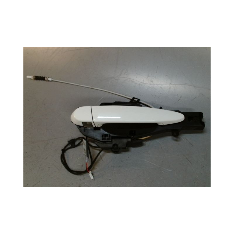 POIGNEE EXTERIEURE PORTE AVANT DROIT B.M.W. X4