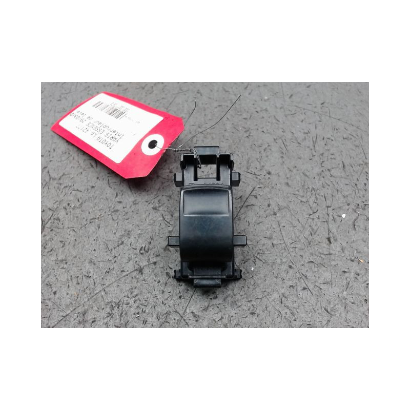 COMMANDE LEVE-GLACE PORTE AVD TOYOTA YARIS 2 PHASE 1 ESSENCE