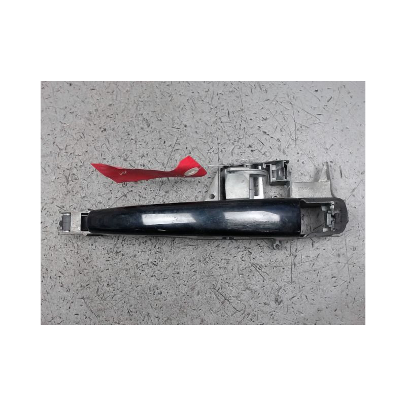 POIGNEE EXTERIEURE PORTE AVANT GAUCHE PEUGEOT 5008 1 PHASE 1 DIESEL
