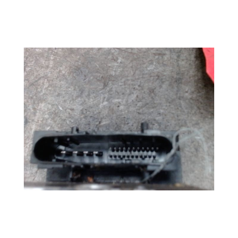 UNITE HYDRAULIQUE ABS DACIA LOGAN 1 PHASE 2 ESSENCE