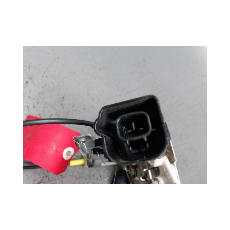 SERRURE PORTE AVANT DROIT PEUGEOT 107 PHASE 2 ESSENCE