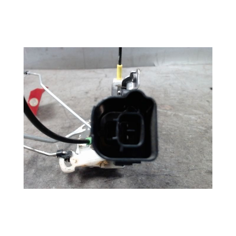 SYSTEME CONDAMNATION AVANT DROIT PEUGEOT 107 PHASE 2 ESSENCE