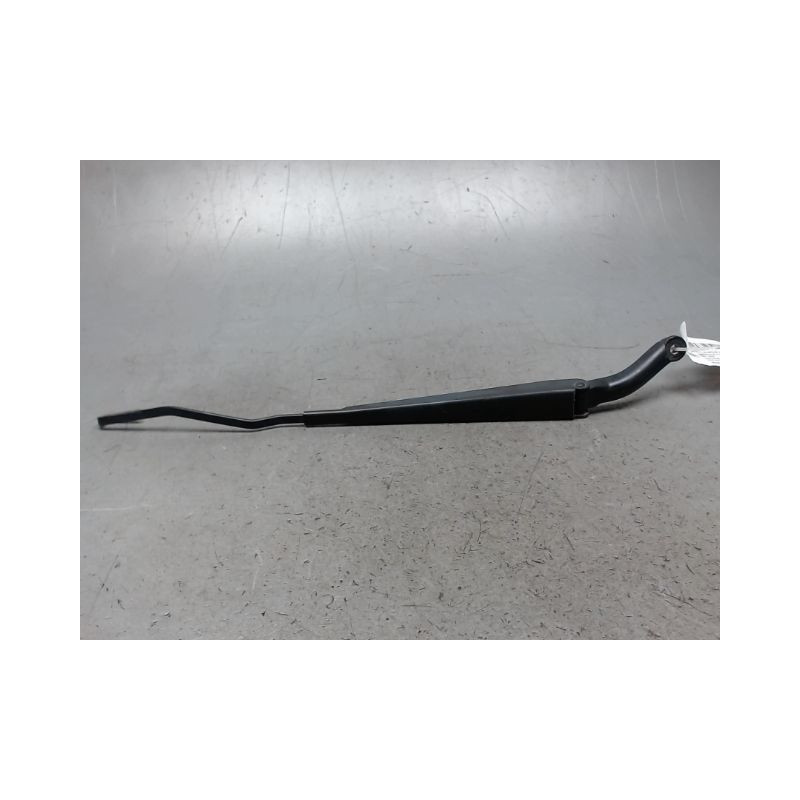 BRAS ESSUIE-GLACE AVANT GAUCHE VOLVO XC70 2002-2004