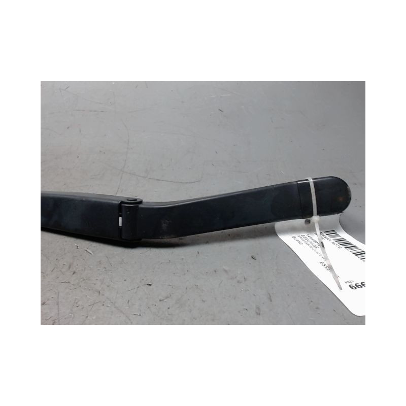 BRAS ESSUIE-GLACE AVANT DROIT NISSAN NOTE
